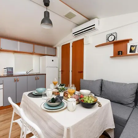 Mia Mobile With Jacuzzi * Ždrelac