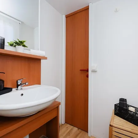 Prázdninový dům Mia Mobile With Jacuzzi *