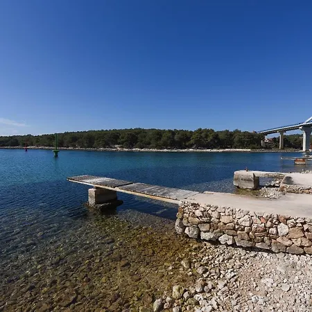 Mia Mobile With Jacuzzi Nyaraló *