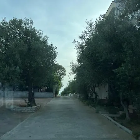 Mia Mobile With Jacuzzi Σπίτι διακοπών Ždrelac