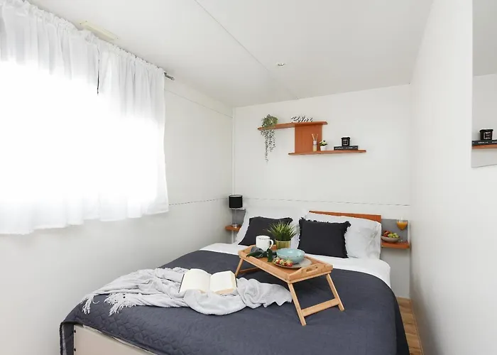 Mia Mobile With Jacuzzi Nyaraló Ždrelac