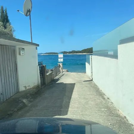Mia Mobile With Jacuzzi By The Sea