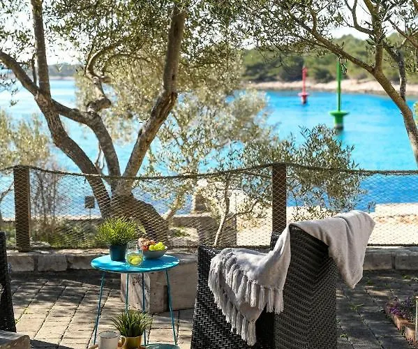 Mia Mobile With Jacuzzi Vikendica *